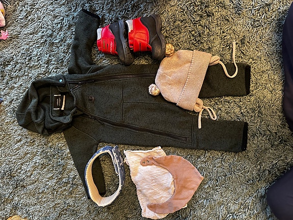Product image 1 of 6