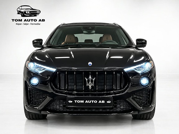Maserati Levante 2 of 30