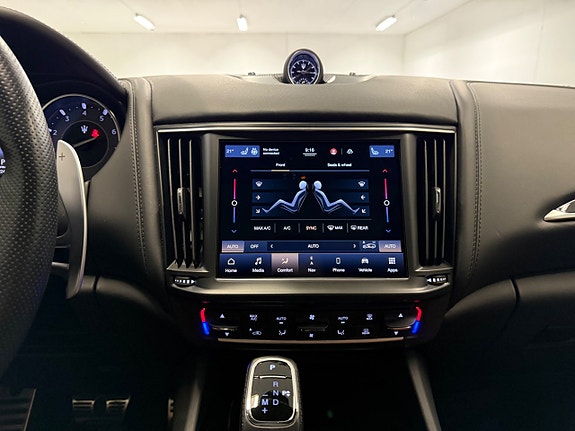 Maserati Levante 26 of 30
