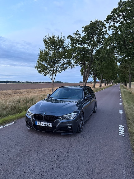 BMW 320d 3 of 6