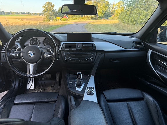 BMW 320d 5 of 6