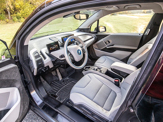 BMW i3s 8 of 11