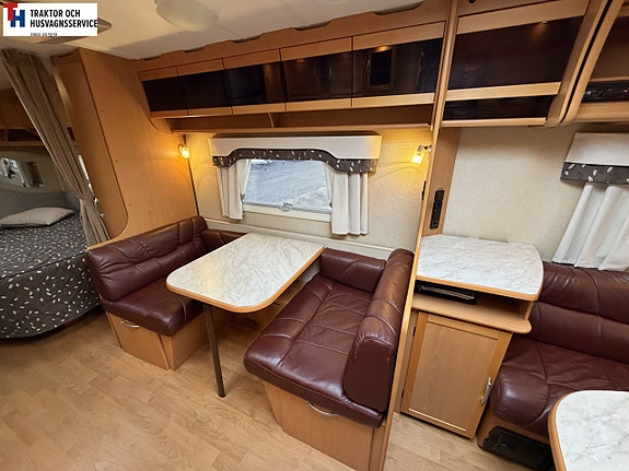KABE ROYAL 720 GXL KS Dinette -07 9 of 21