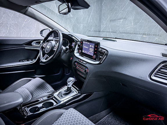 Kia Ceed 14 of 28