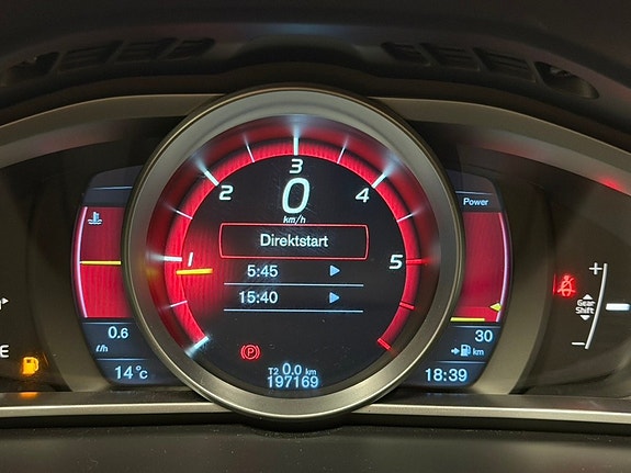 Volvo V40 18 of 21