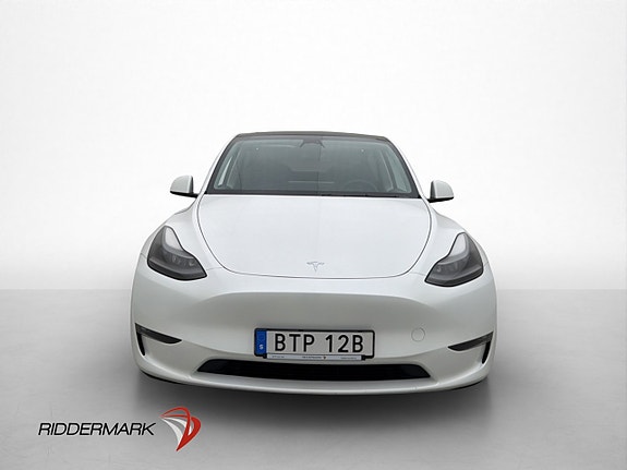 Tesla Model Y 3 of 30