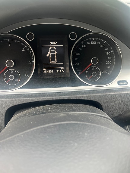 Volkswagen Passat Alltrack 5 of 6