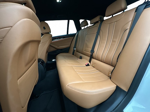 BMW 520d 13 of 30