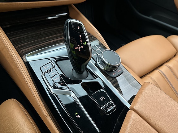 BMW 520d 23 of 30