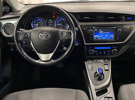 Toyota Auris 6 of 6