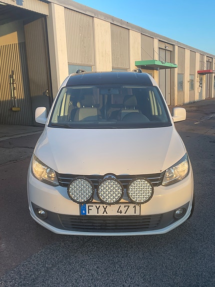 Volkswagen Caddy 2 of 7
