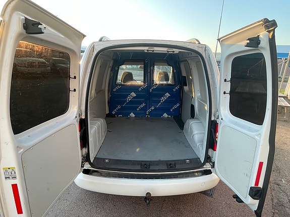 Volkswagen Caddy 4 of 7