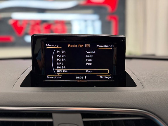 Audi Q3 18 of 27