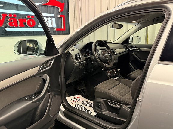 Audi Q3 7 of 27
