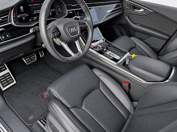 Audi RS Q8 11 of 25