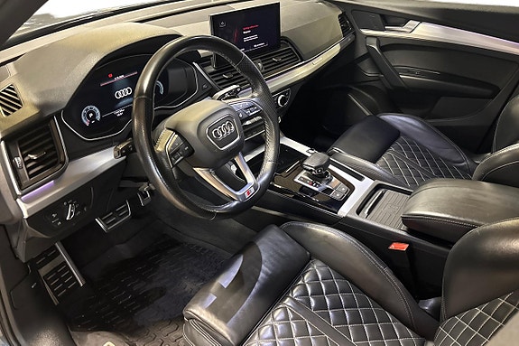 Audi Q5 11 of 25