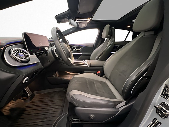 Mercedes-Benz EQE350 15 of 30