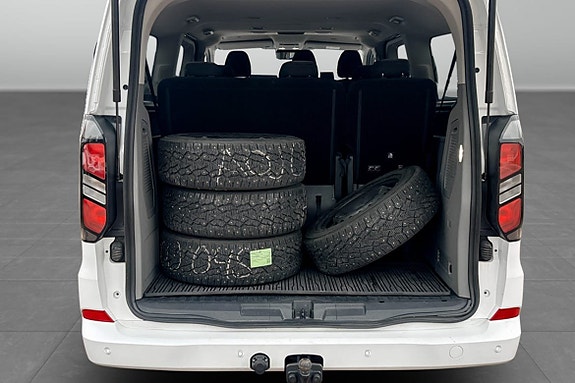 Ford Custom Tourneo 13 of 13