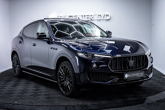 Maserati Levante 5 of 27