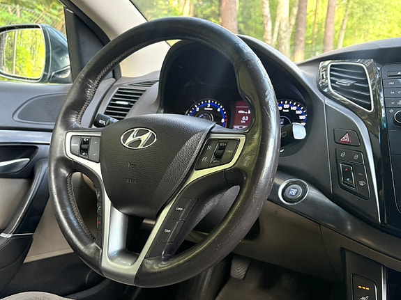 Hyundai i40 11 of 14