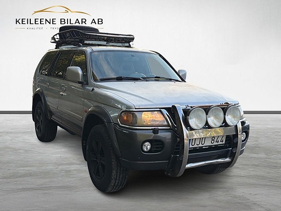 Mitsubishi Pajero Sport 4 of 24