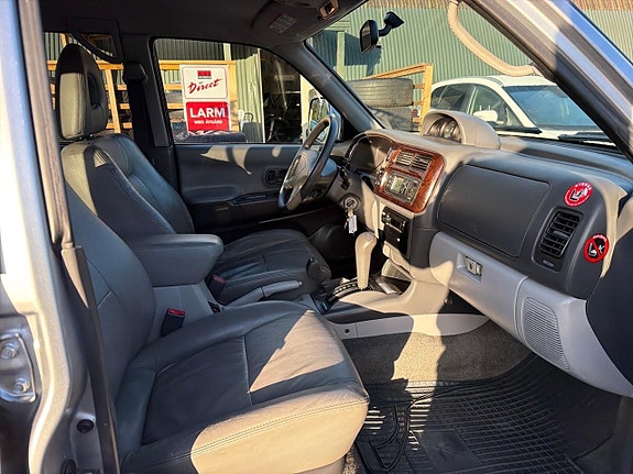 Mitsubishi Pajero Sport 23 of 24