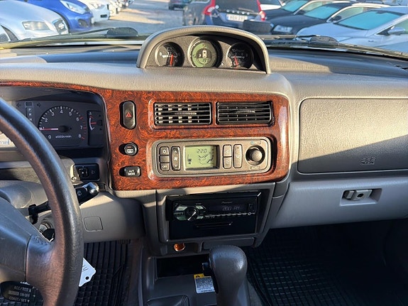 Mitsubishi Pajero Sport 12 of 24