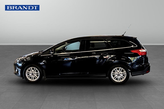 Ford Focus 5 of 12