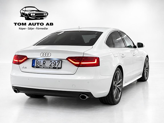 Audi A5 8 of 30