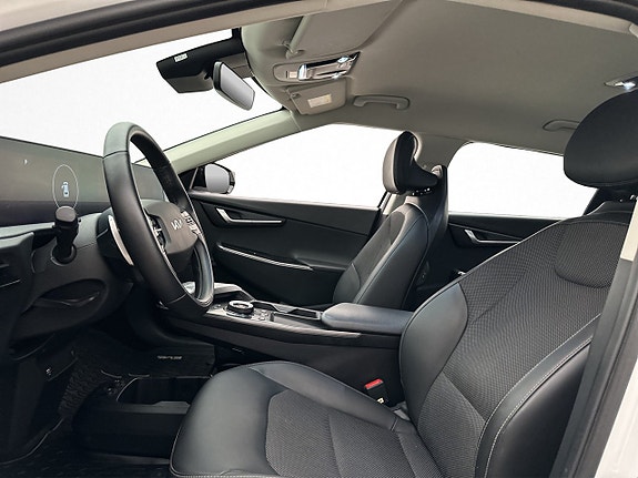 Kia EV6 12 of 30