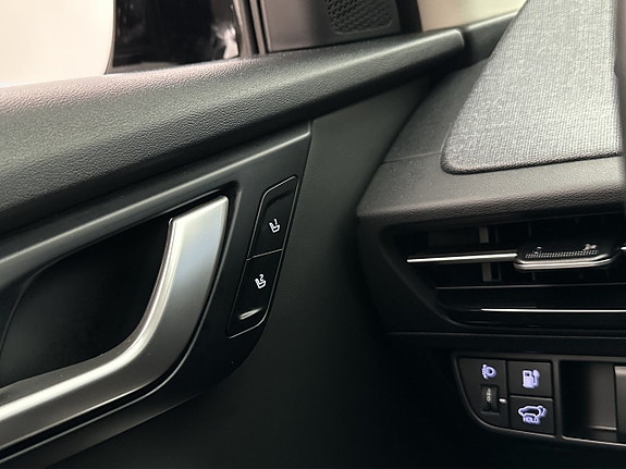 Kia EV6 14 of 30