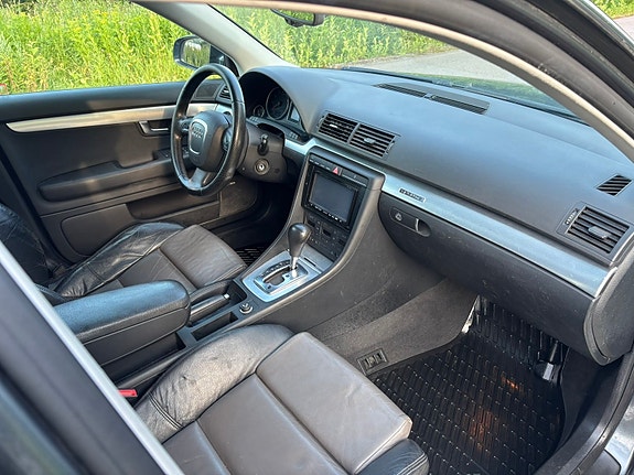 Audi A4 6 of 8