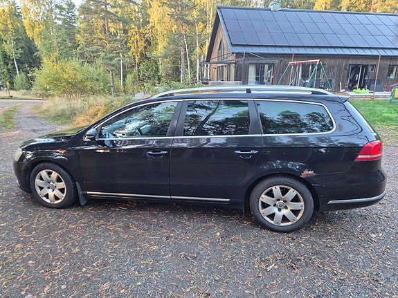 Volkswagen Passat 3 of 8