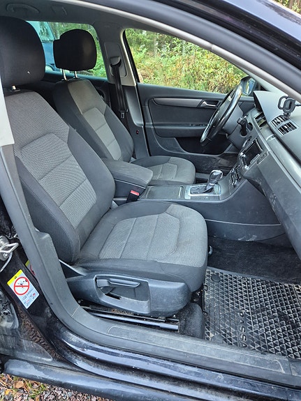 Volkswagen Passat 6 of 8