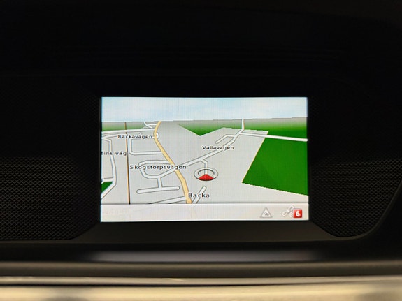 Mercedes-Benz C220 9 of 22