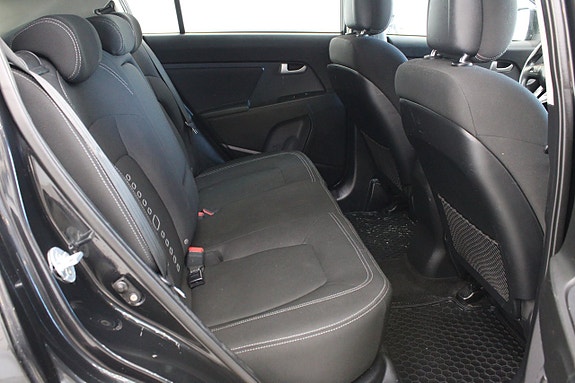 Kia Sportage 10 of 12