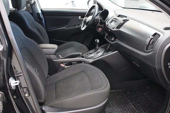 Kia Sportage 8 of 12