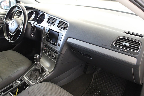 Volkswagen Golf I 9 of 14