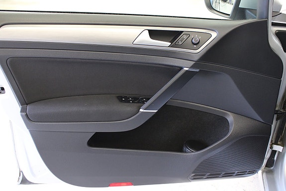 Volkswagen Golf I 5 of 14