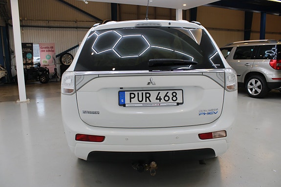 Mitsubishi Outlander 5 of 14