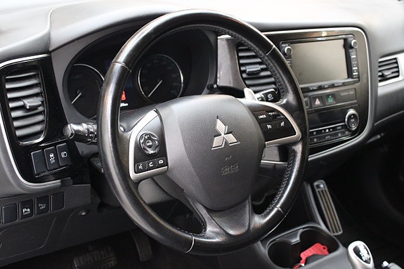 Mitsubishi Outlander 12 of 14