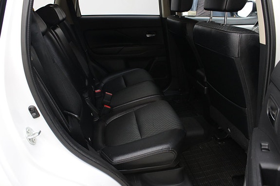 Mitsubishi Outlander 10 of 14