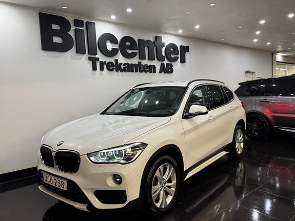 BMW X1 2 of 13