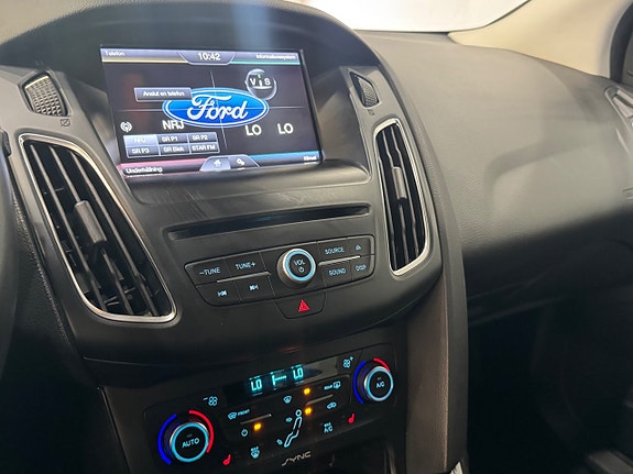 Ford Focus 7 of 9