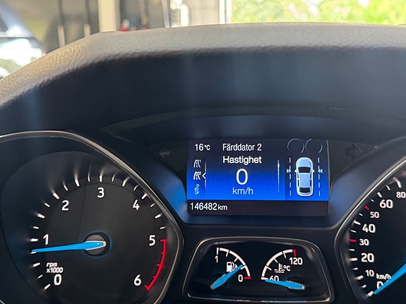 Ford Focus 8 of 9