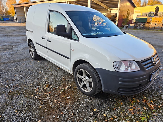 Volkswagen Caddy 3 of 3