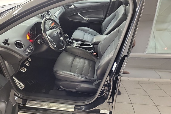 Ford Mondeo 7 of 17