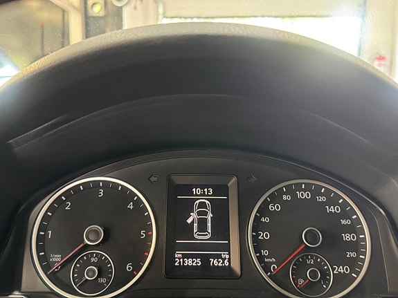 Volkswagen Tiguan 8 of 9