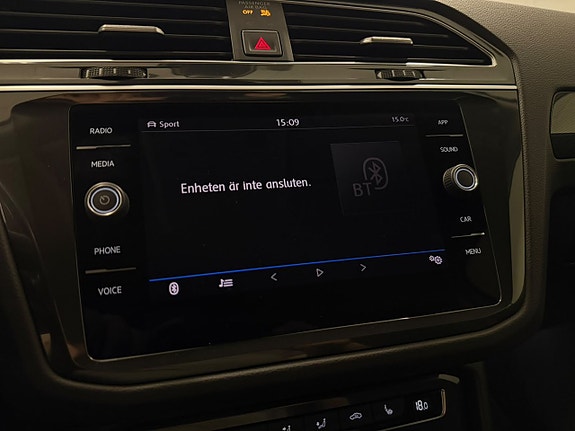 Volkswagen Tiguan 25 of 30