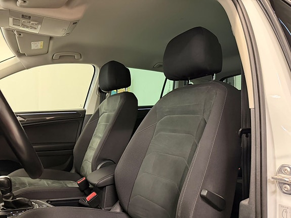 Volkswagen Tiguan 12 of 30